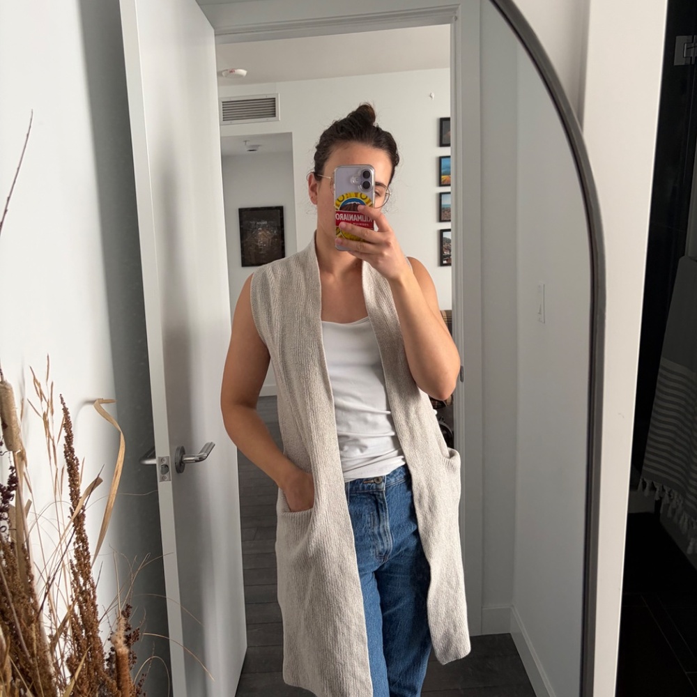 Wilfred Long grey sleeveless cardigan - Picture 2 of 3